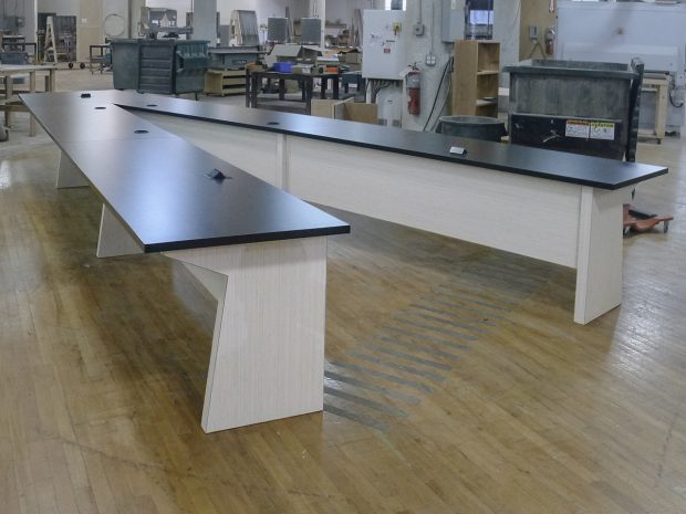 Simple V Shape Table