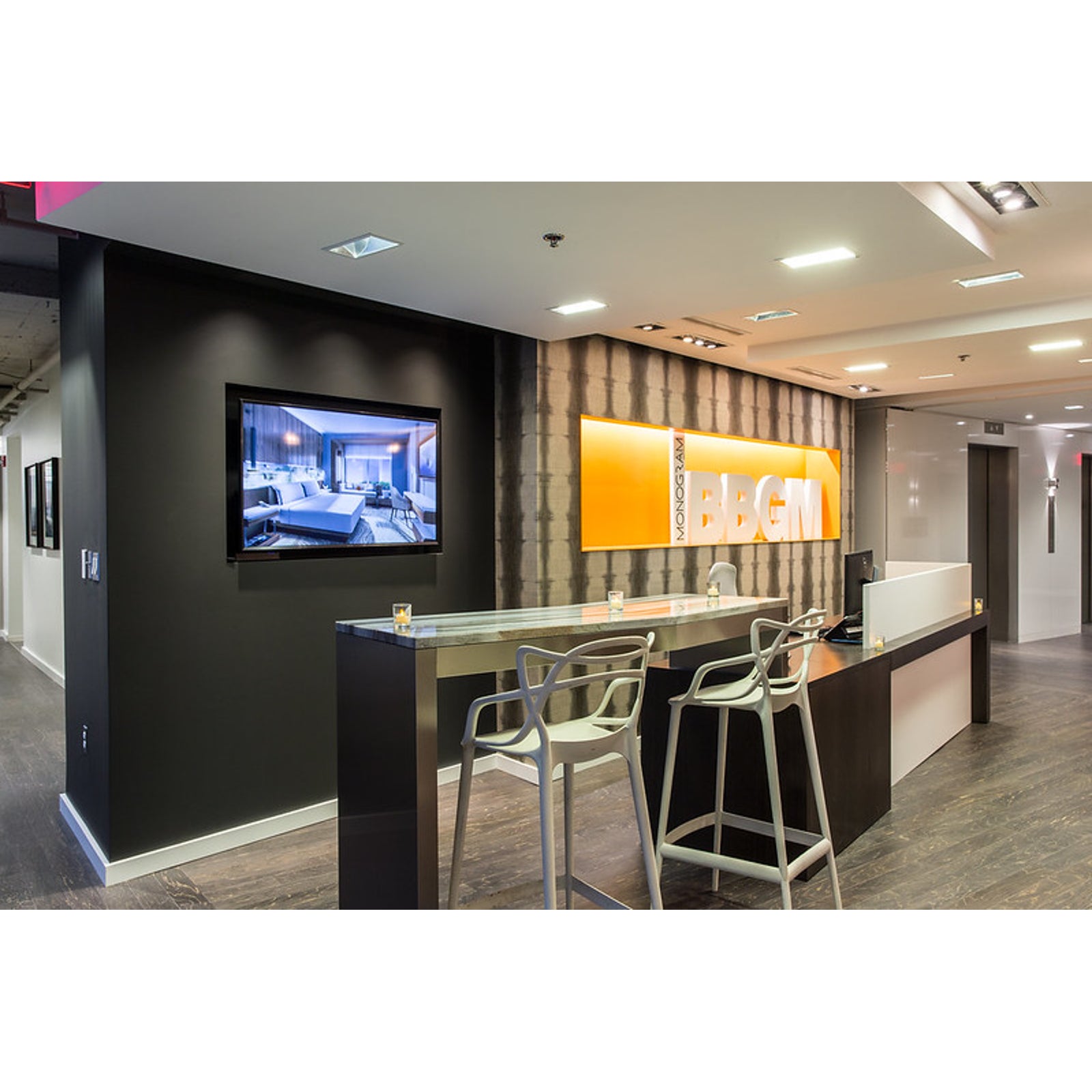 Paul Downs Cabinetmakers Custom Reception Desks