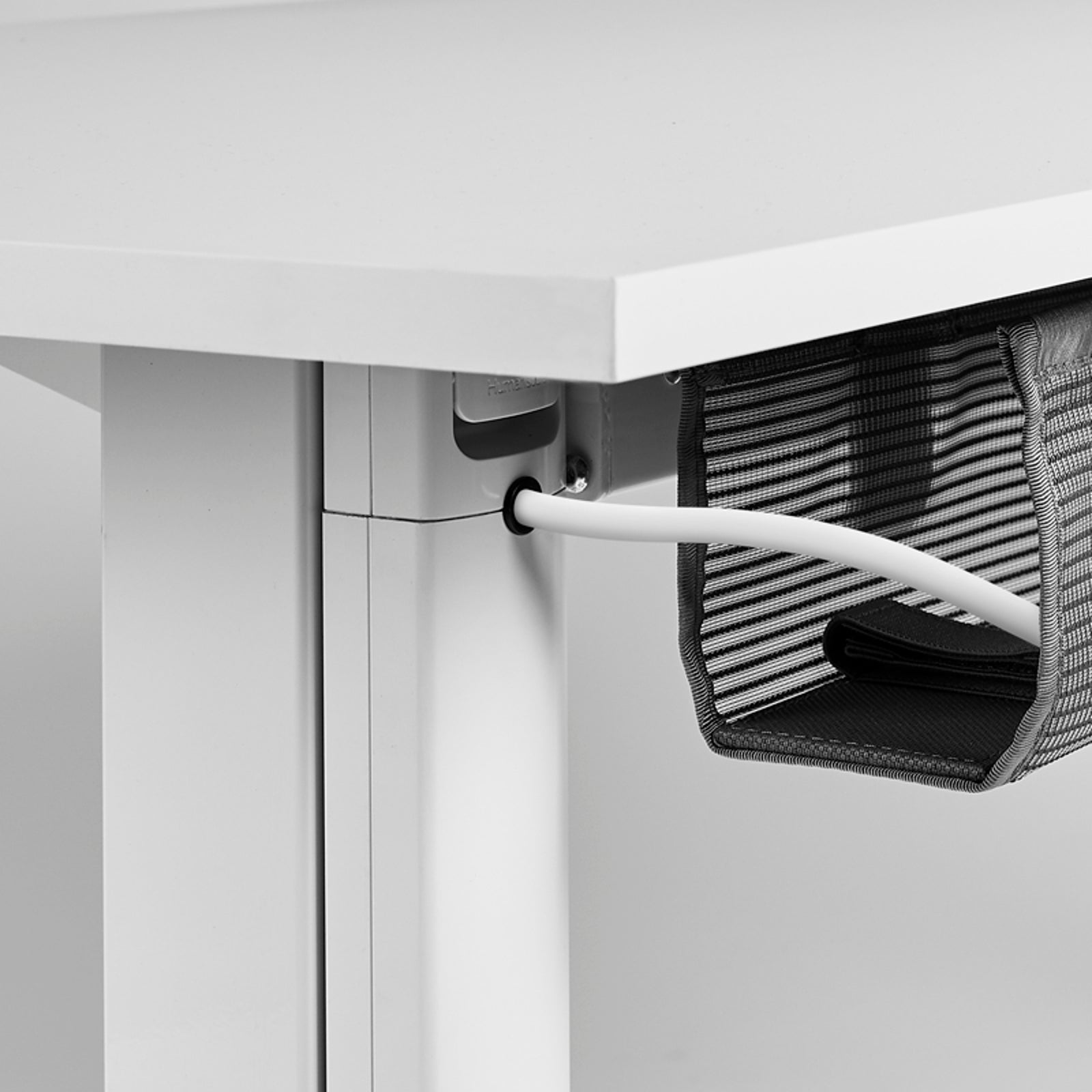 NEATUP CABLE MANAGEMENT
